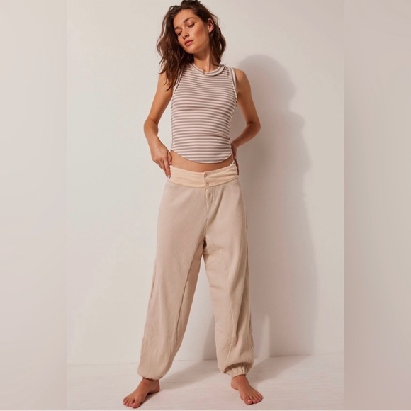 Free People Most Wanted Joggers Pants Green High Rise Wide Leg Size M worn once. - Picture 5 of 12